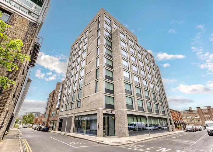 Premier Inn Dublin City Gloucester St South